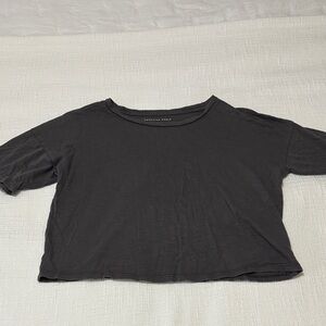 American eagle gray cropped t-shirt